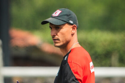 David González